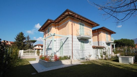 Casa bifamiliare in venditaPietrasanta - Marina Di Pietrasanta - Tonfano