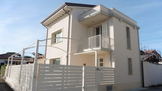 Casa bifamiliare in venditaForte Dei Marmi - Forte Dei Marmi Centro