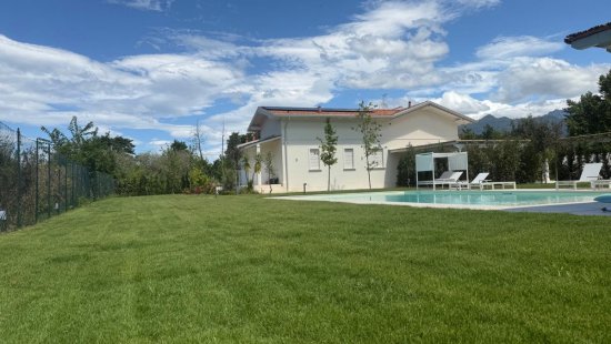 Villa con piscina in venditaForte Dei Marmi - Forte Dei Marmi Caranna